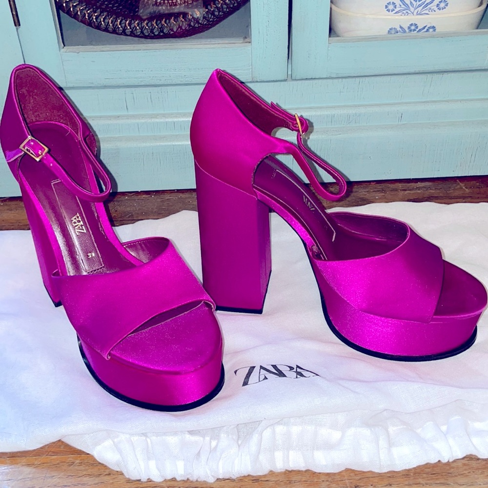 ZARA Holiday 2022/23 Fuchsia Satin Platform Heels 39 8 Worn Once Barbiec…